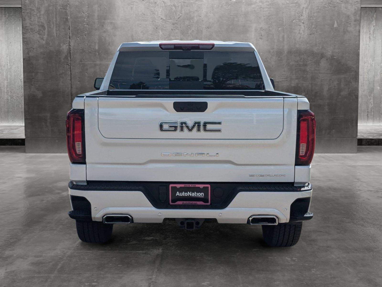 2024 GMC Sierra 1500 Vehicle Photo in LONE TREE, CO 80124-2750