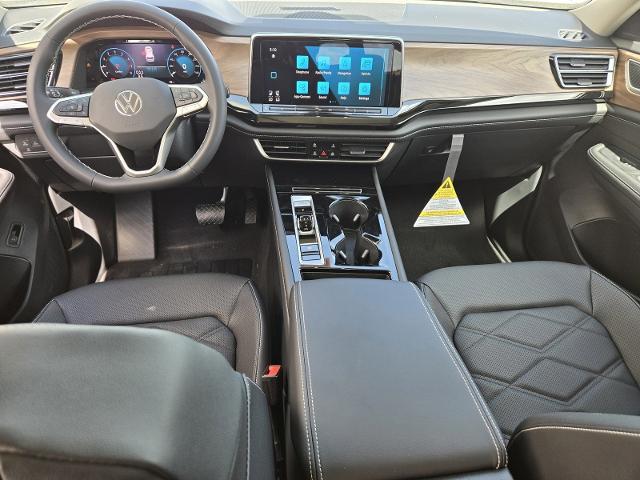 2024 Volkswagen Atlas Vehicle Photo in WEATHERFORD, TX 76087