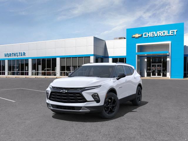 2025 Chevrolet Blazer Vehicle Photo in MOON TOWNSHIP, PA 15108-2571