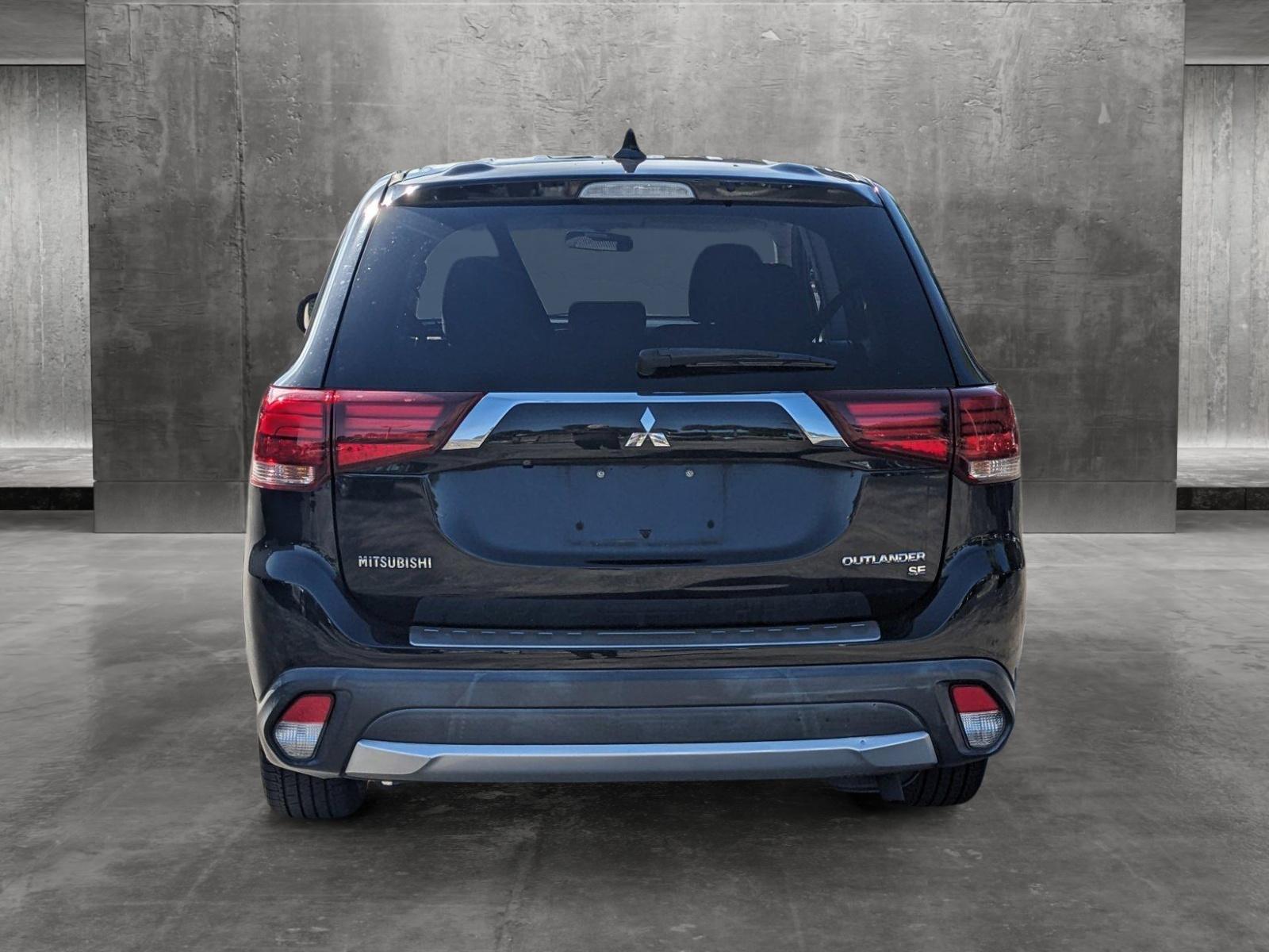 2018 Mitsubishi Outlander Vehicle Photo in WEST PALM BEACH, FL 33407-3296