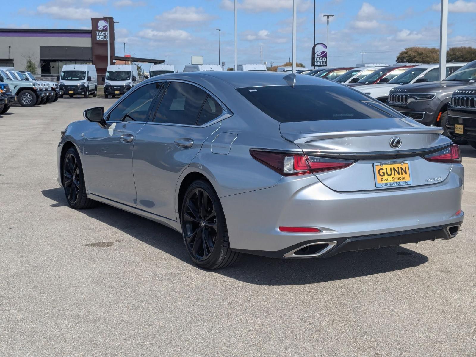 2023 Lexus ES 350 Vehicle Photo in Seguin, TX 78155