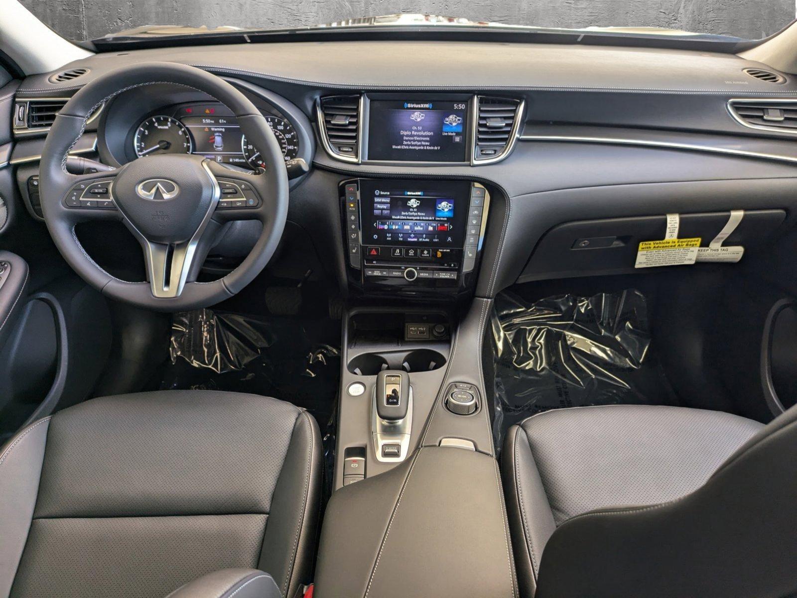 2025 INFINITI QX50 Vehicle Photo in Tustin, CA 92782