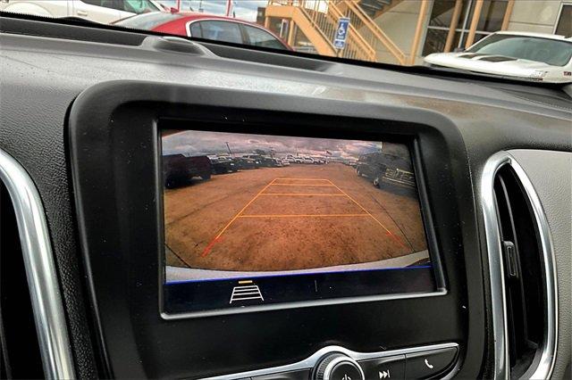 2021 Chevrolet Equinox Vehicle Photo in TOPEKA, KS 66609-0000