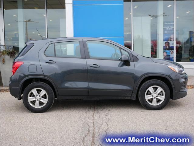 Used 2019 Chevrolet Trax LS with VIN 3GNCJNSBXKL221589 for sale in Maplewood, MN