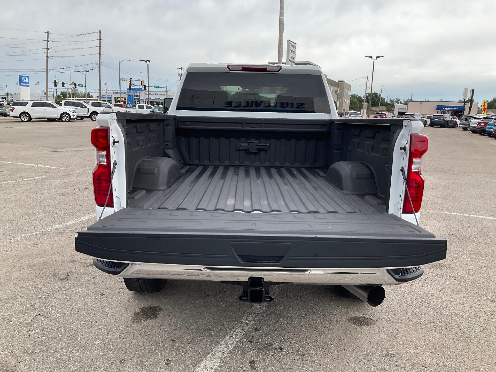 2023 Chevrolet Silverado 2500 HD Vehicle Photo in PONCA CITY, OK 74601-1036