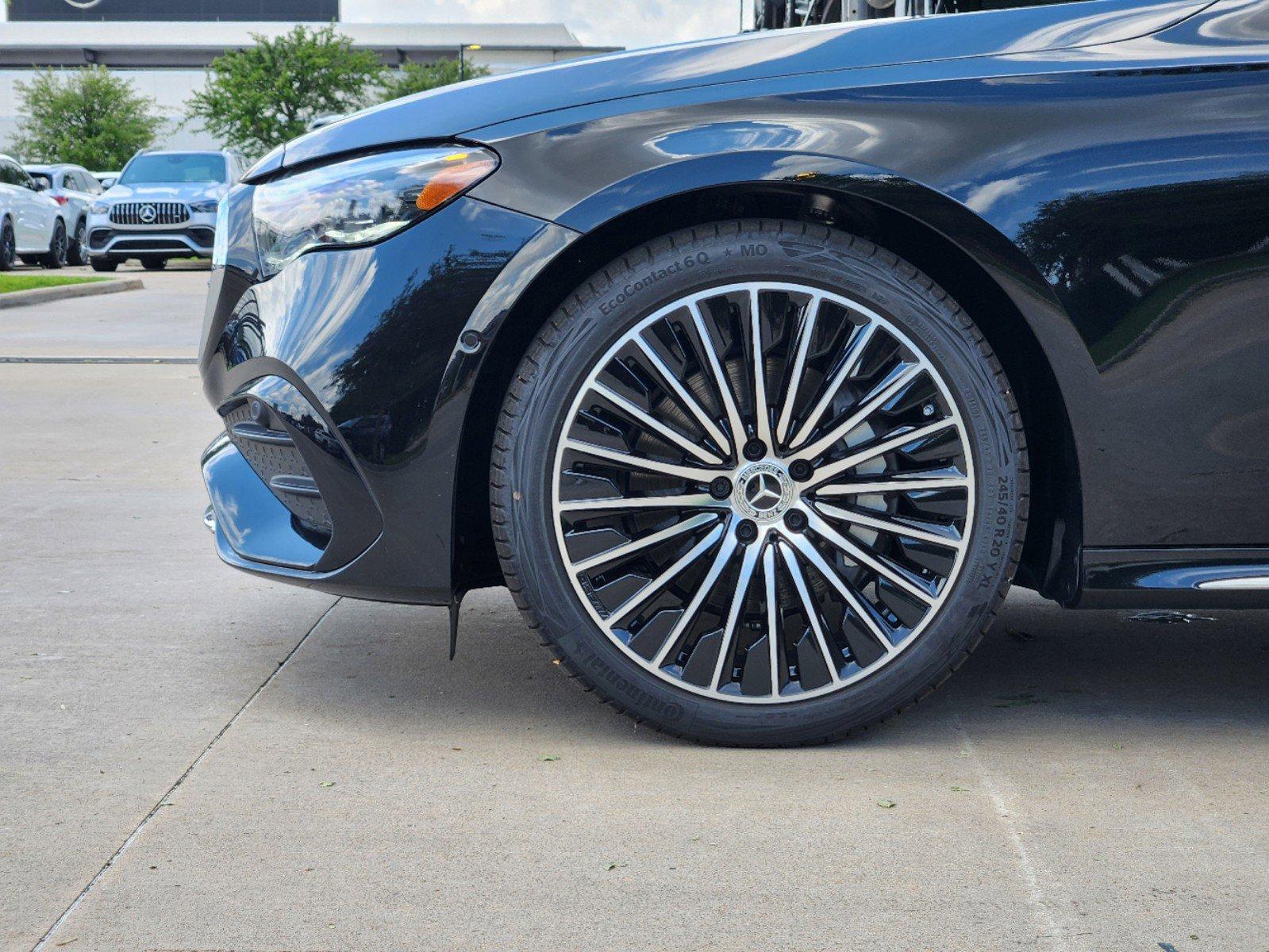 2024 Mercedes-Benz E-Class Vehicle Photo in HOUSTON, TX 77079