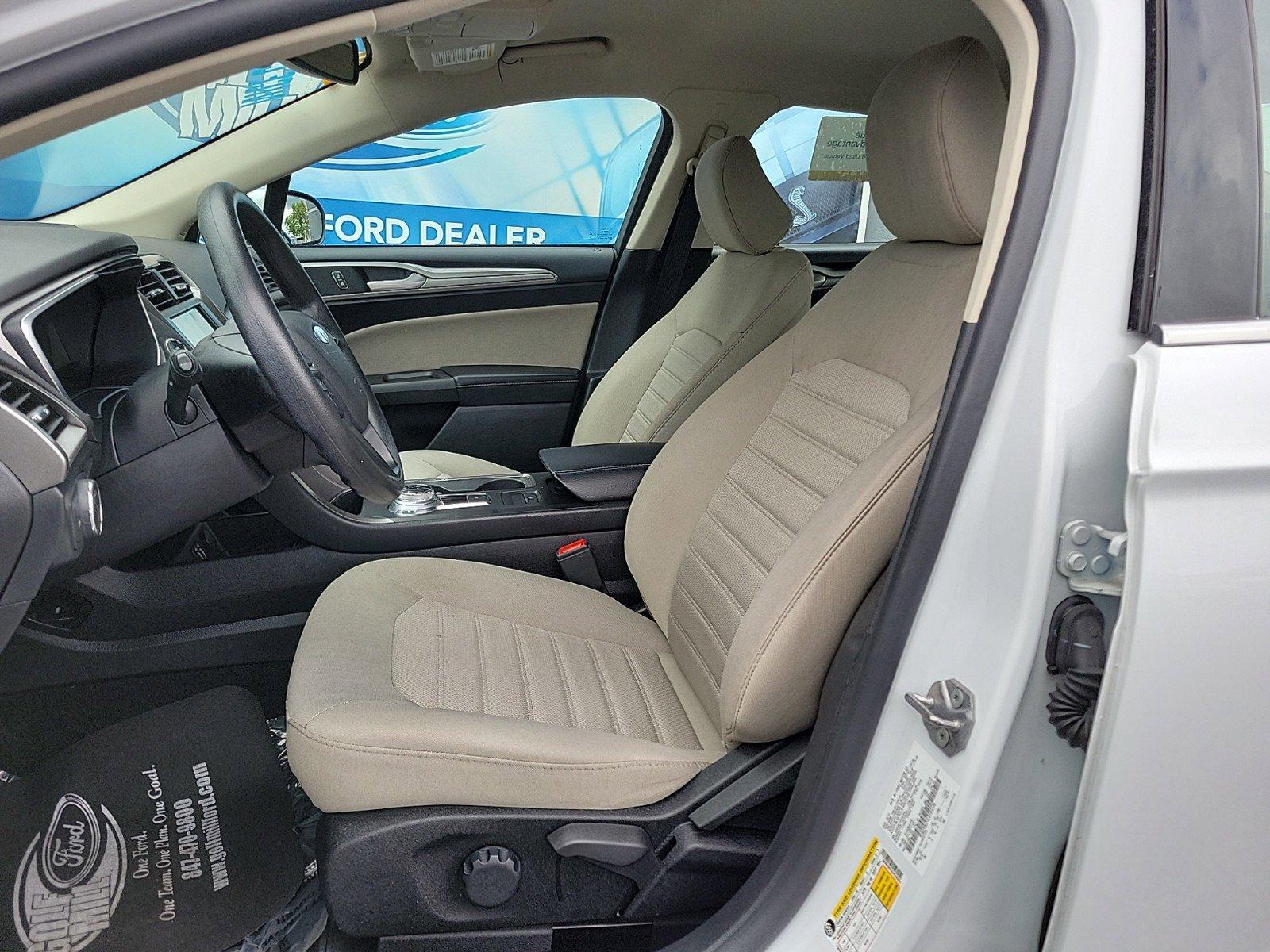 2020 Ford Fusion Vehicle Photo in Plainfield, IL 60586