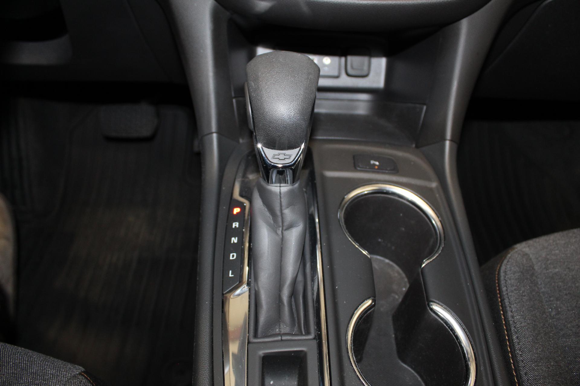 2024 Chevrolet Equinox Vehicle Photo in NORTHAMPTON, MA 01060-1120