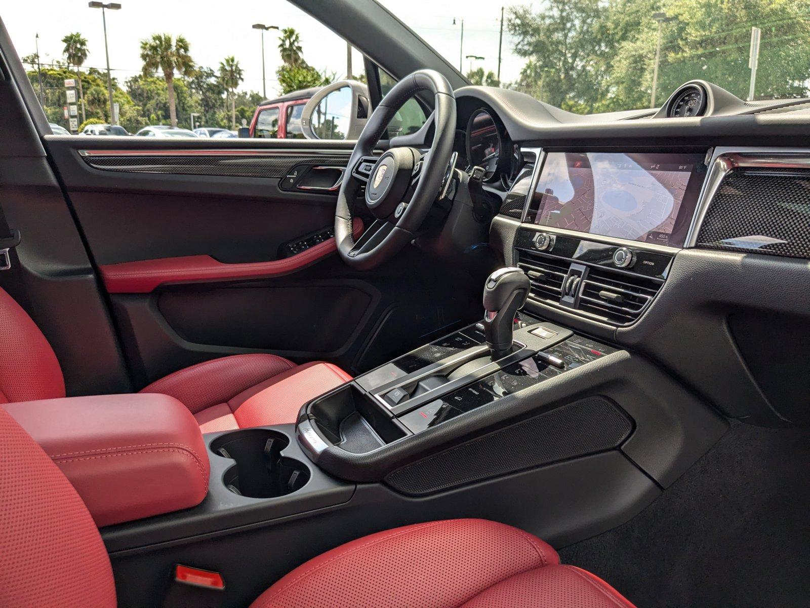 2024 Porsche Macan Vehicle Photo in Maitland, FL 32751