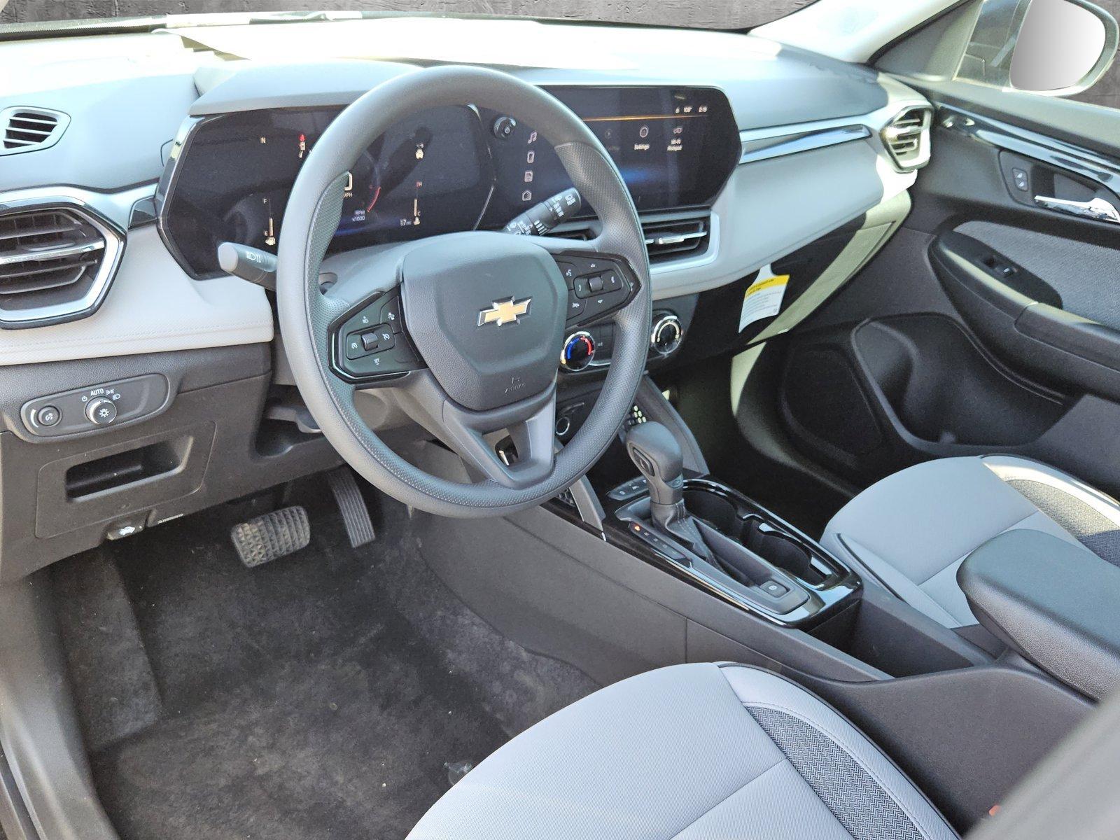 2024 Chevrolet Trailblazer Vehicle Photo in GILBERT, AZ 85297-0446