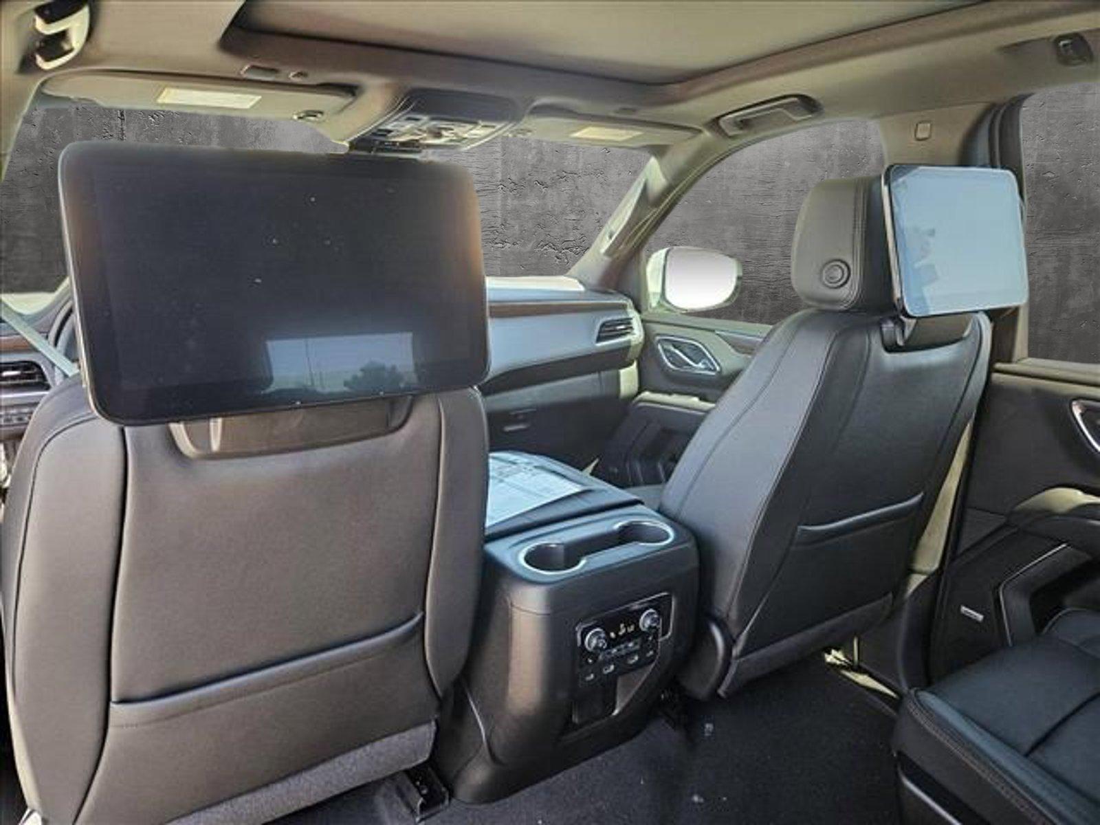 2024 Chevrolet Tahoe Vehicle Photo in PEORIA, AZ 85382-3715