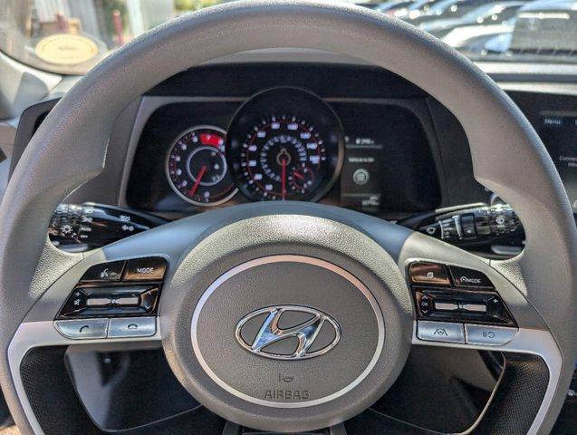 2022 Hyundai ELANTRA Vehicle Photo in Greeley, CO 80634