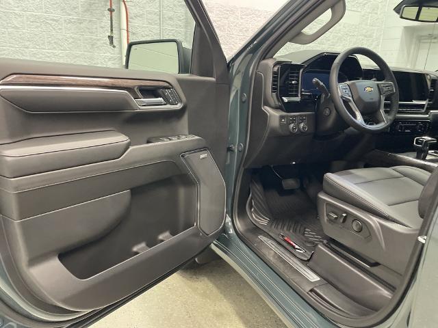 2025 Chevrolet Silverado 1500 Vehicle Photo in ROGERS, MN 55374-9422