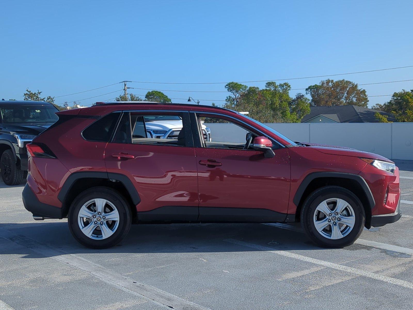 2021 Toyota RAV4 Vehicle Photo in Ft. Myers, FL 33907