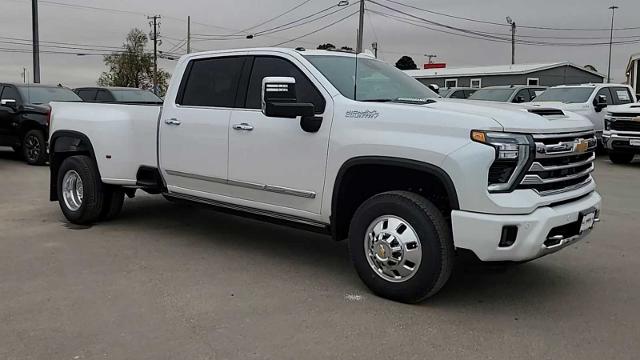 2025 Chevrolet Silverado 3500 HD Vehicle Photo in MIDLAND, TX 79703-7718