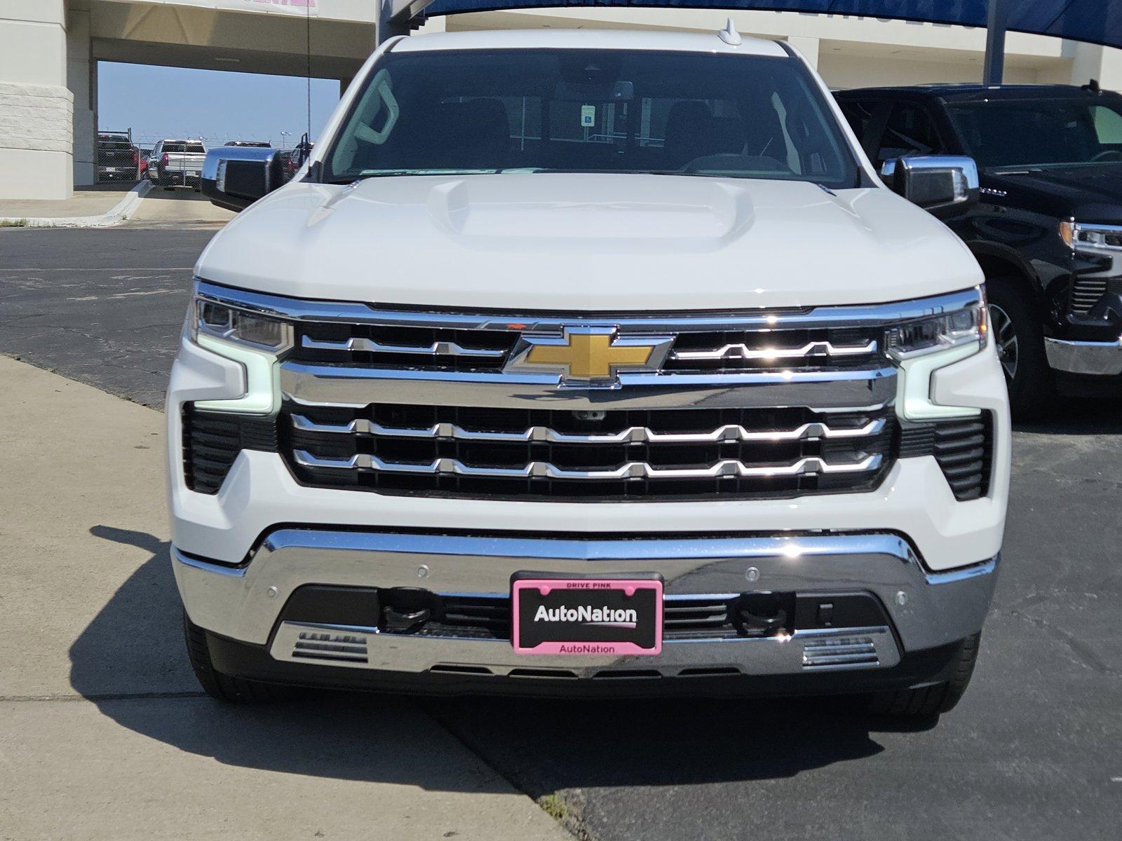 2025 Chevrolet Silverado 1500 Vehicle Photo in NORTH RICHLAND HILLS, TX 76180-7199