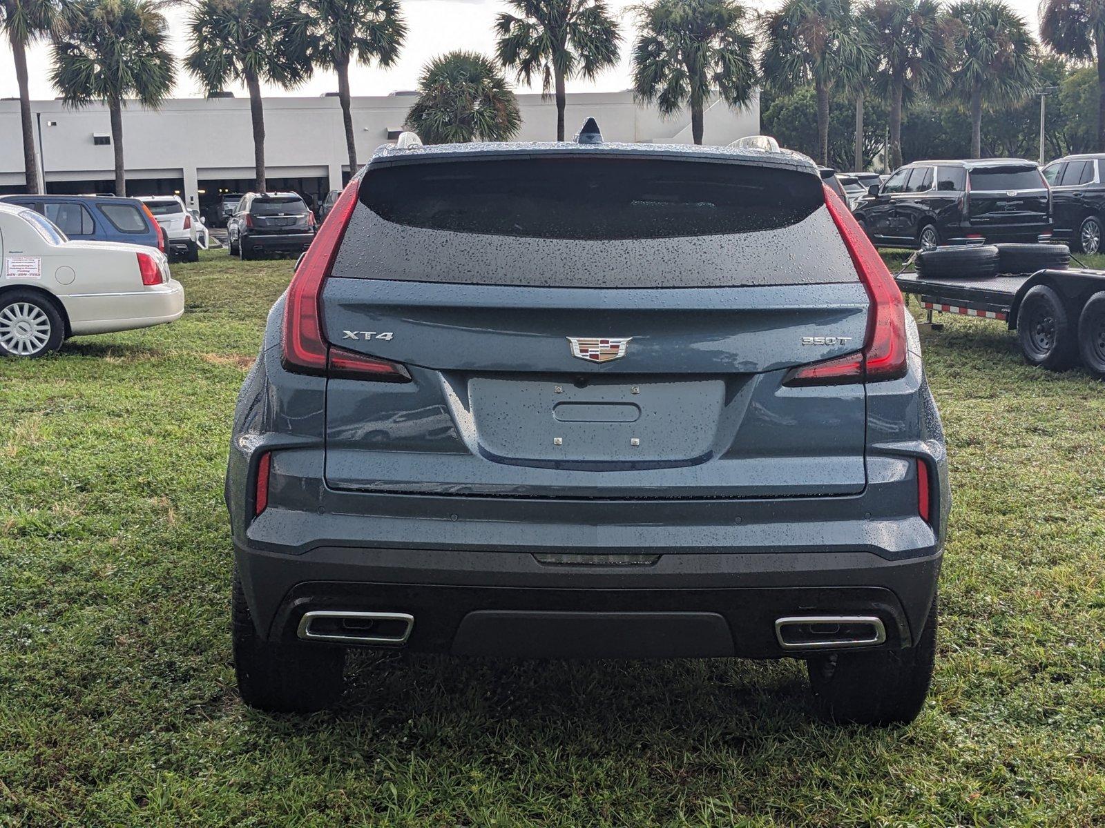 2024 Cadillac XT4 Vehicle Photo in WEST PALM BEACH, FL 33407-3296