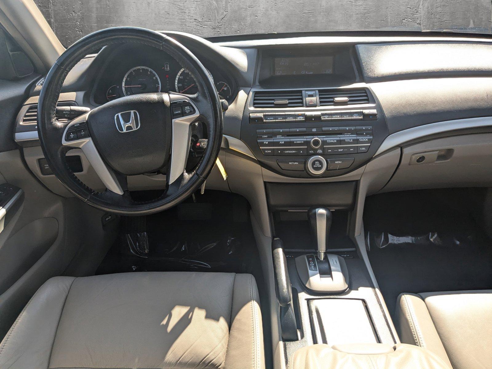 2009 Honda Accord Sedan Vehicle Photo in LONE TREE, CO 80124-2750