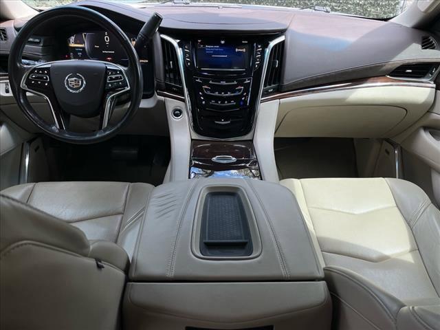 2015 Cadillac Escalade Vehicle Photo in SAN ANTONIO, TX 78230-1001