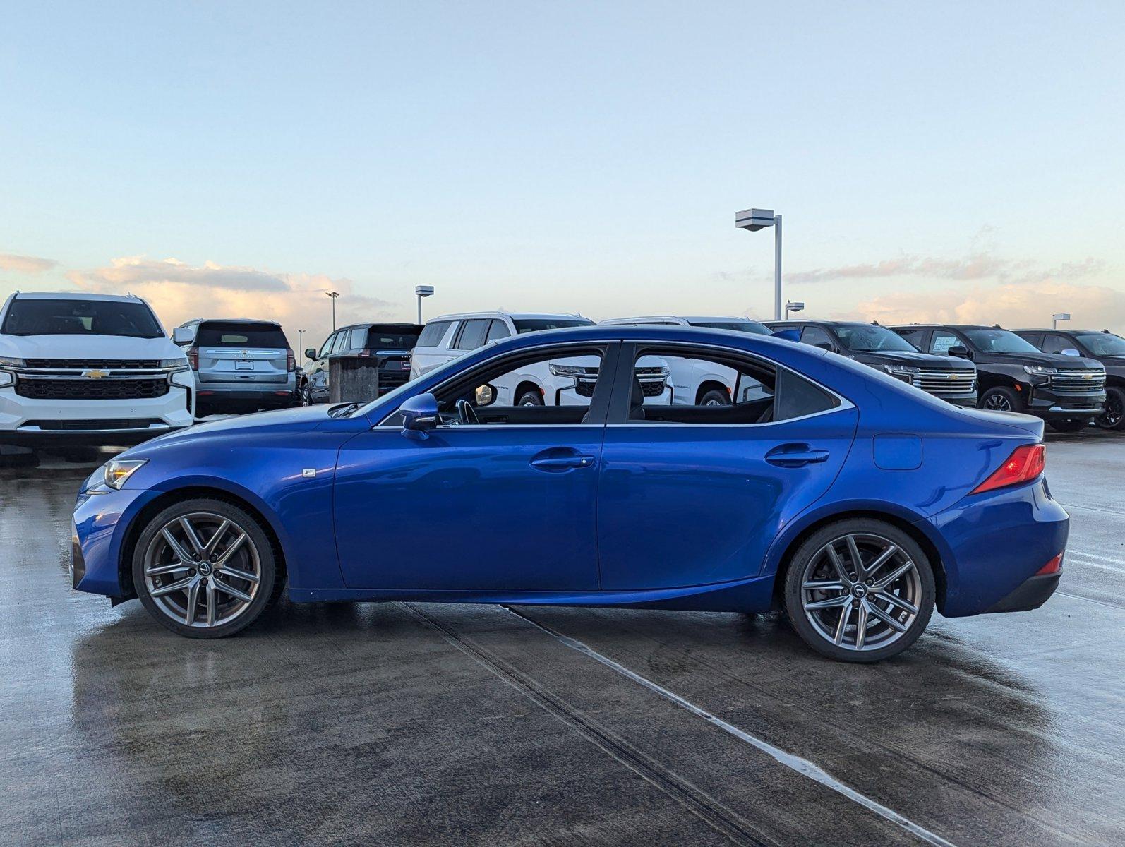 2019 Lexus IS Vehicle Photo in MIAMI, FL 33172-3015