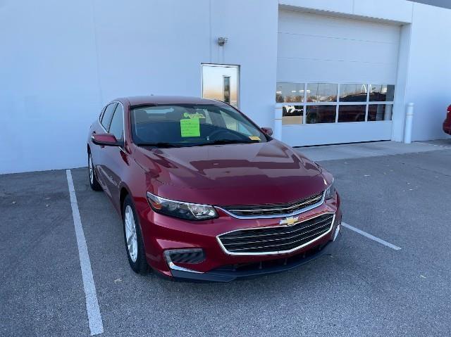 2017 Chevrolet Malibu Vehicle Photo in Green Bay, WI 54304