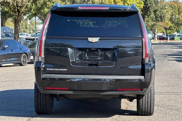 2020 Cadillac Escalade Vehicle Photo in ELK GROVE, CA 95757-8703