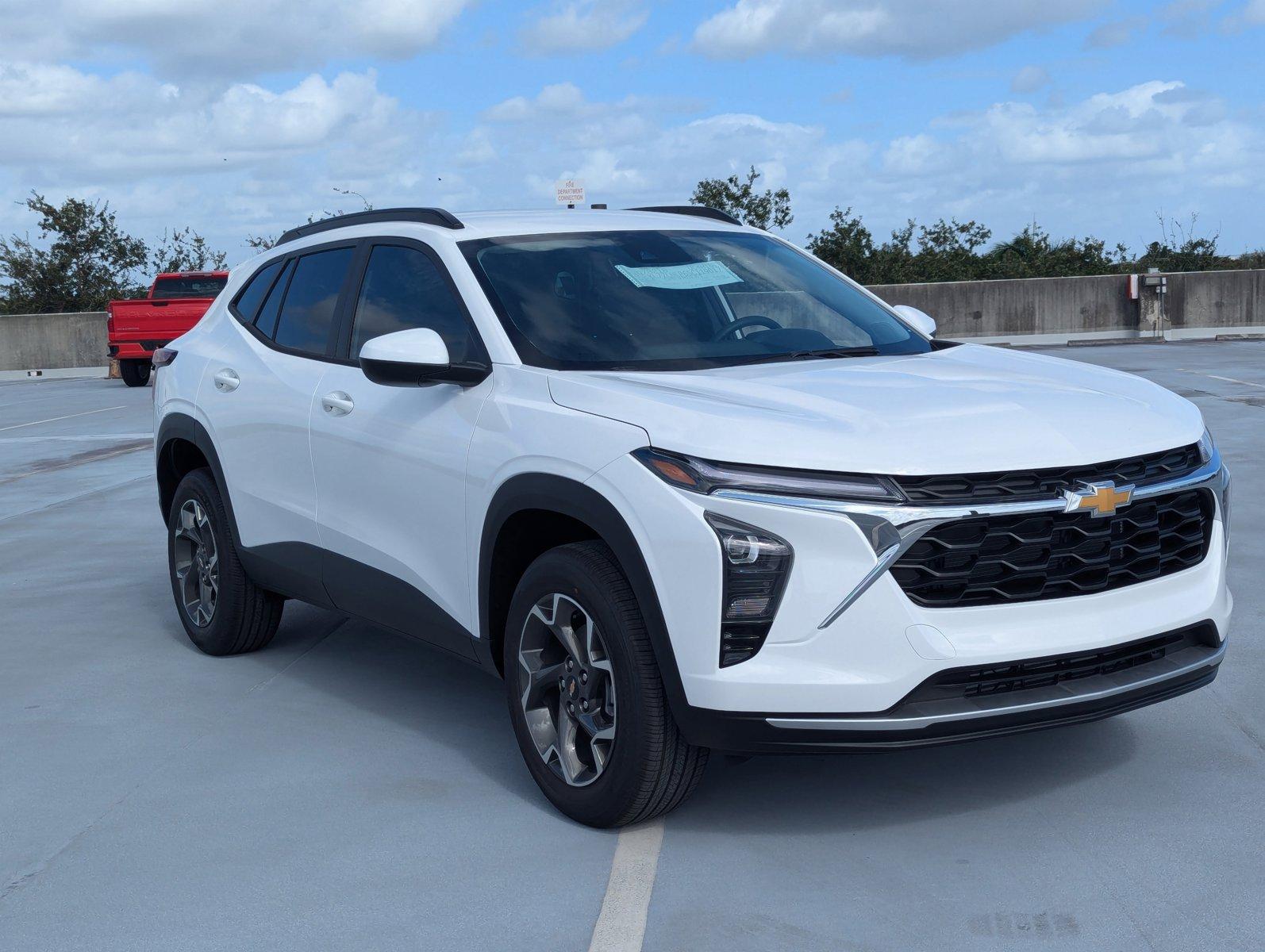 2025 Chevrolet Trax Vehicle Photo in PEMBROKE PINES, FL 33024-6534