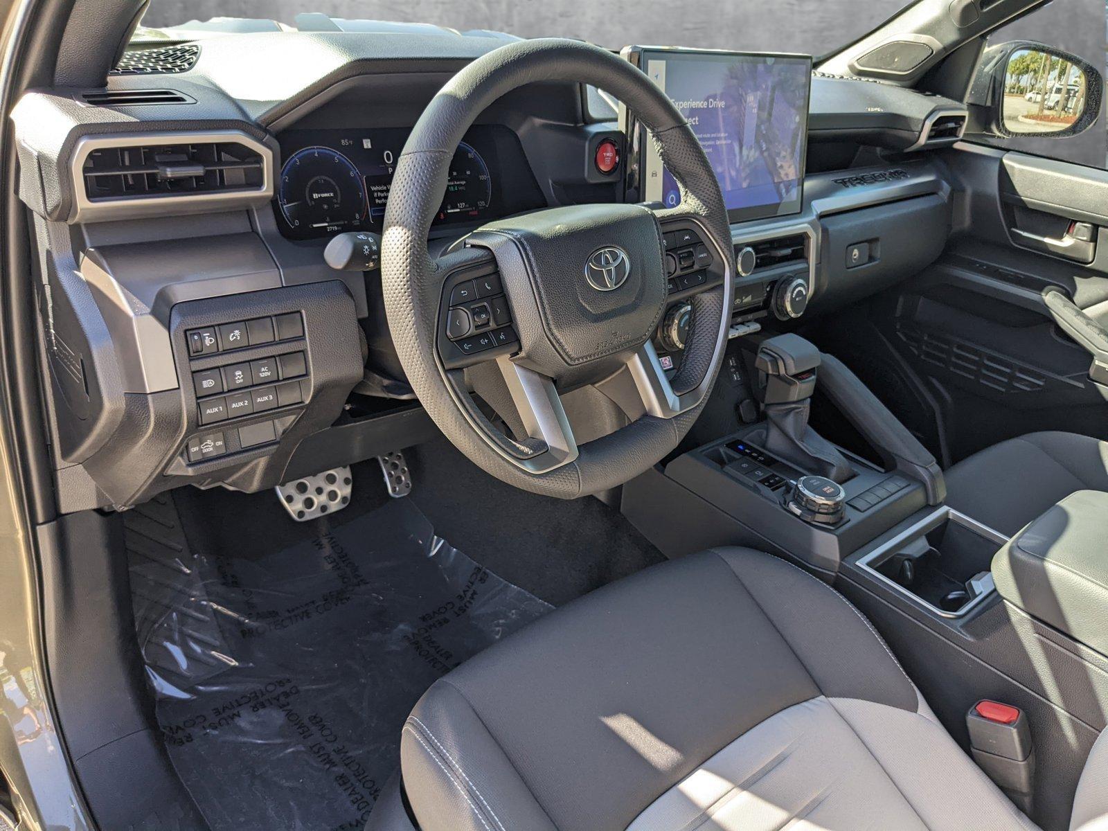 2024 Toyota Tacoma 4WD Vehicle Photo in Davie, FL 33331