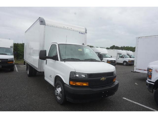 2023 Chevrolet Express Commercial Cutaway Vehicle Photo in ALCOA, TN 37701-3235