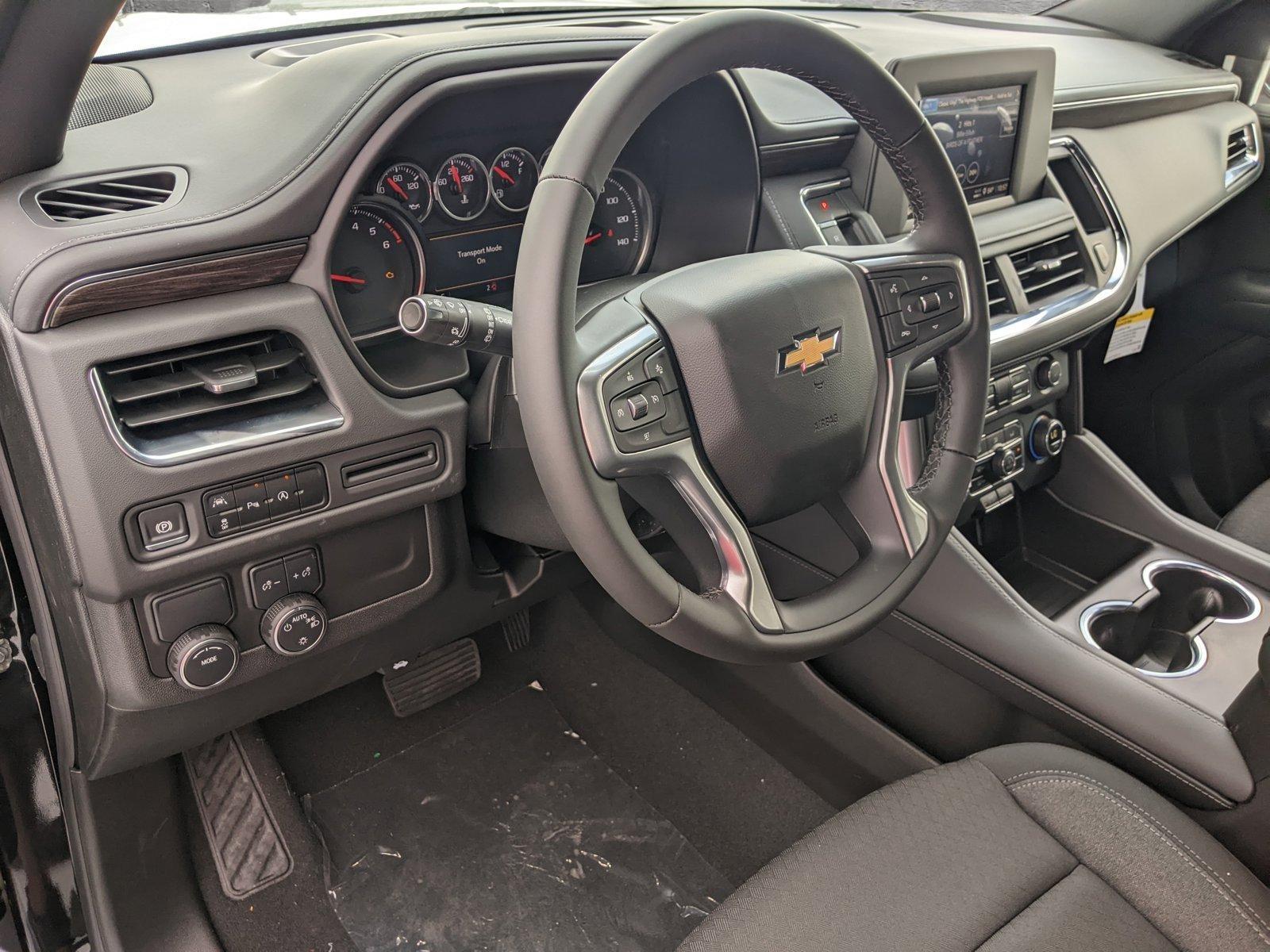 2024 Chevrolet Tahoe Vehicle Photo in PEMBROKE PINES, FL 33024-6534