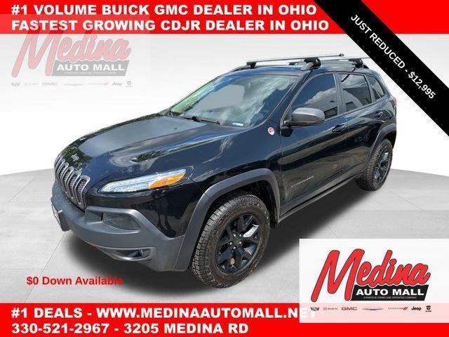 2018 Jeep Cherokee Vehicle Photo in MEDINA, OH 44256-9631