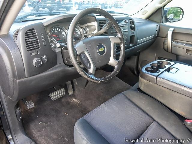 2013 Chevrolet Silverado 1500 Vehicle Photo in OAK LAWN, IL 60453-2517