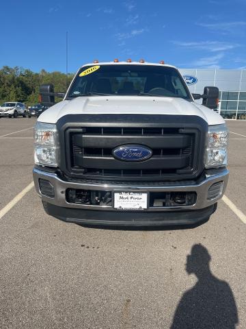 2016 Ford Super Duty F-350 DRW Vehicle Photo in Jackson, OH 45640-9766