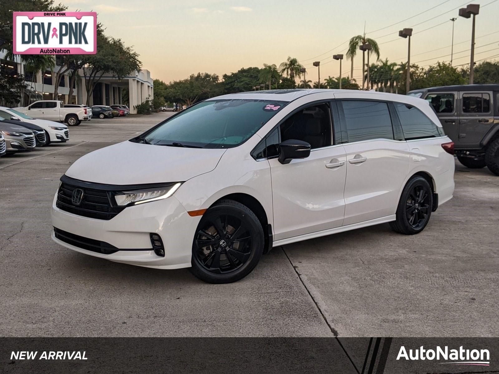 2024 Honda Odyssey Vehicle Photo in PEMBROKE PINES, FL 33024-6534