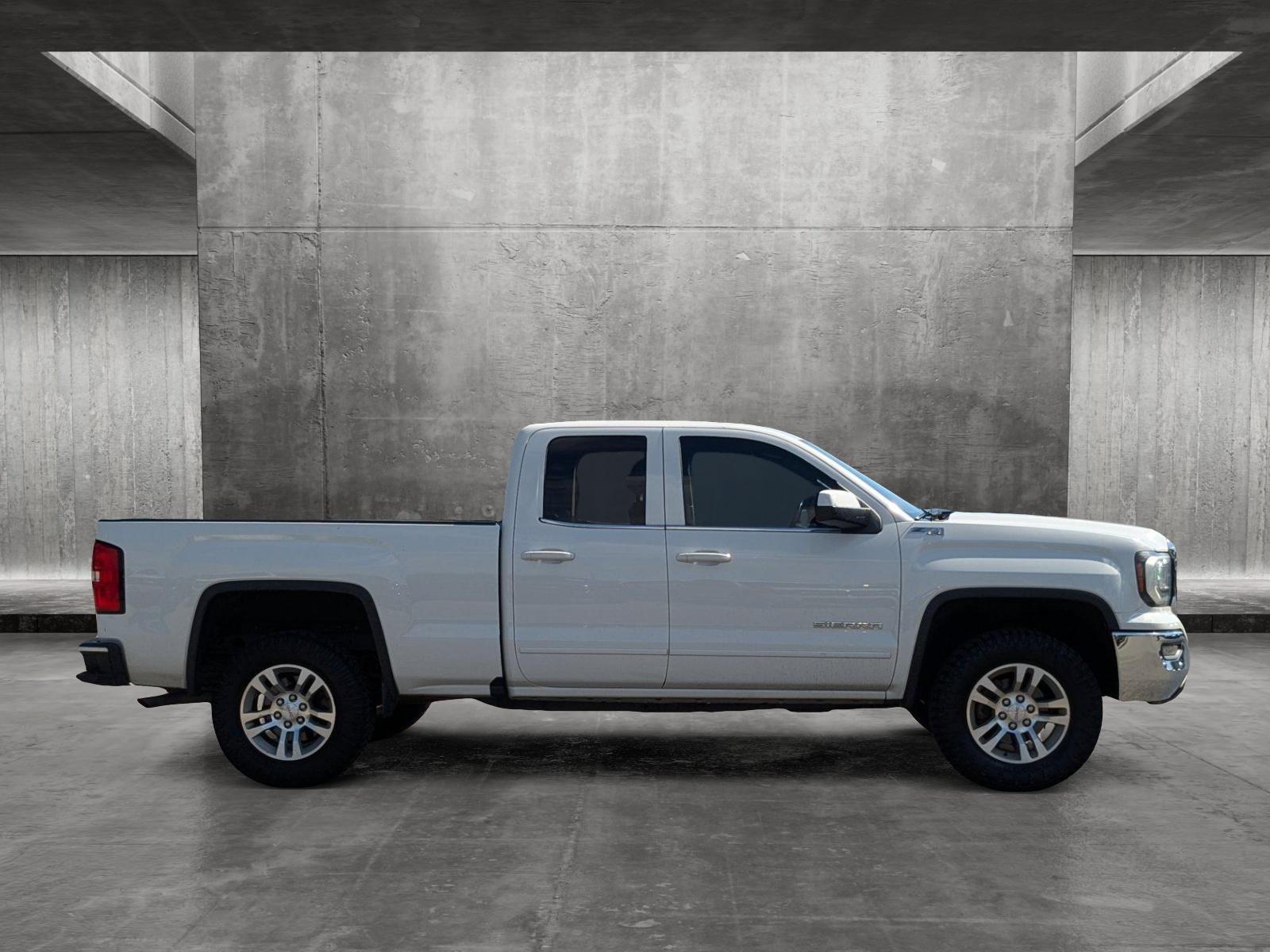 2017 GMC Sierra 1500 Vehicle Photo in St. Petersburg, FL 33713