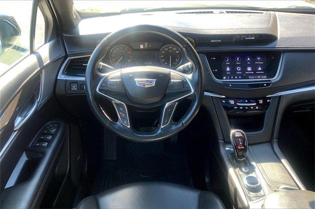 2023 Cadillac XT5 Vehicle Photo in TOPEKA, KS 66609-0000