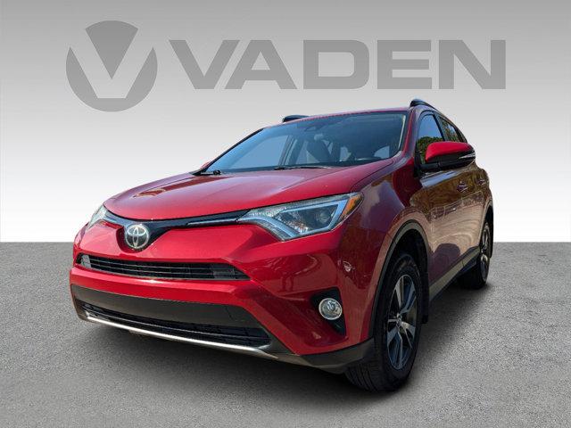 2017 Toyota RAV4 Vehicle Photo in BRUNSWICK, GA 31525-1881