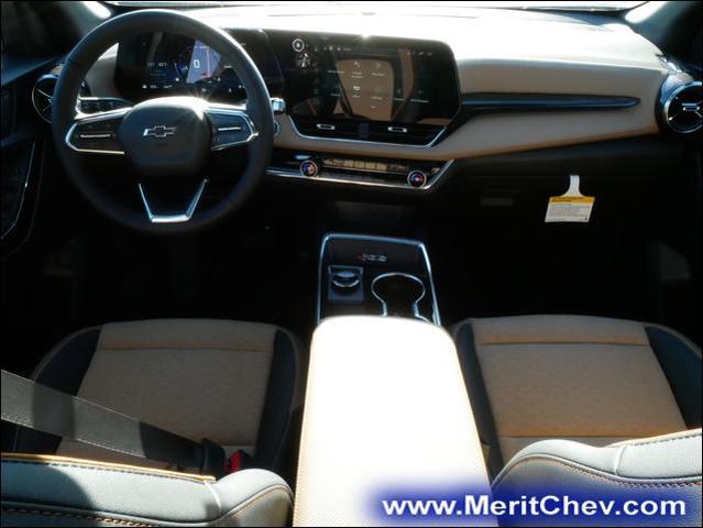 2025 Chevrolet Equinox Vehicle Photo in MAPLEWOOD, MN 55119-4794