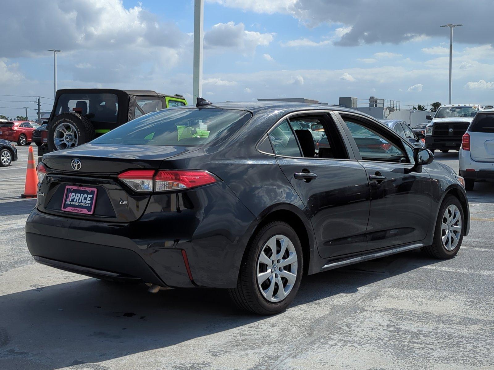 2021 Toyota Corolla Vehicle Photo in Ft. Myers, FL 33907