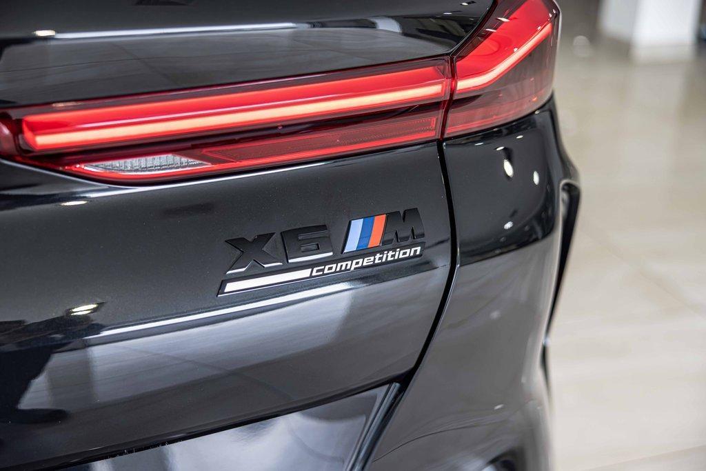 2022 BMW X6 M Vehicle Photo in Saint Charles, IL 60174