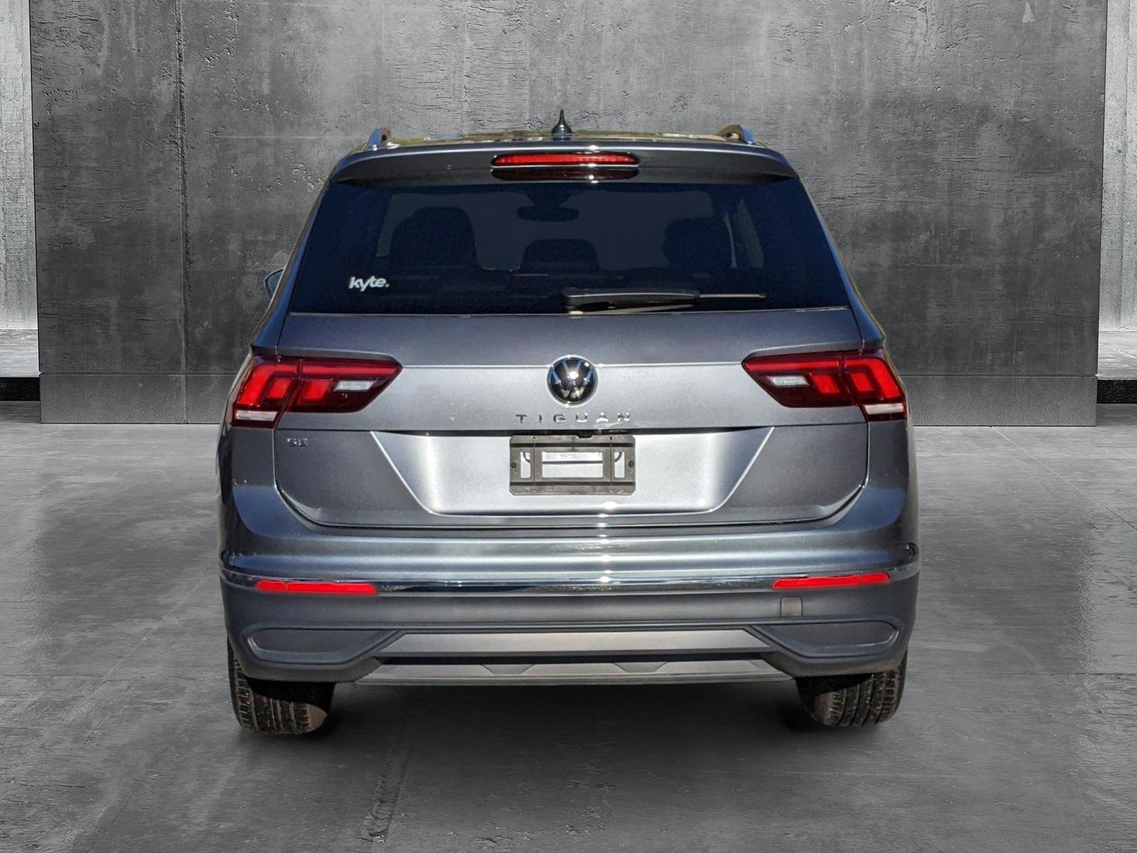 2024 Volkswagen Tiguan Vehicle Photo in TIMONIUM, MD 21093-2300