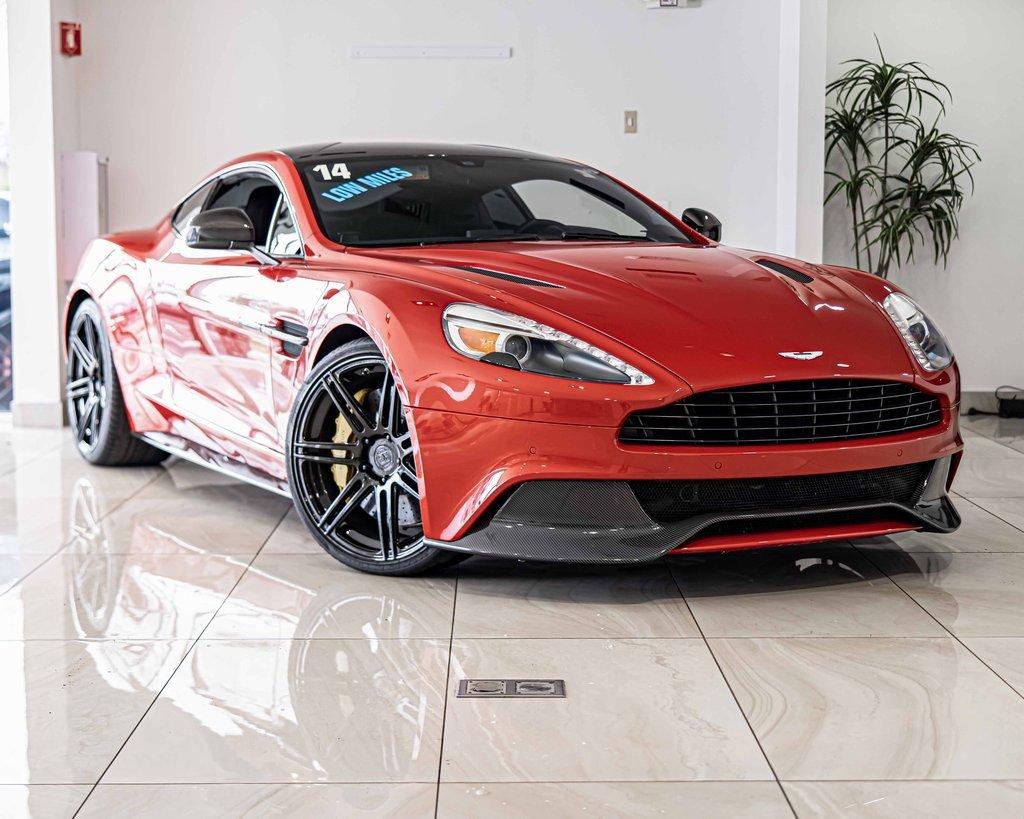 2014 Aston Martin Vanquish Vehicle Photo in Saint Charles, IL 60174