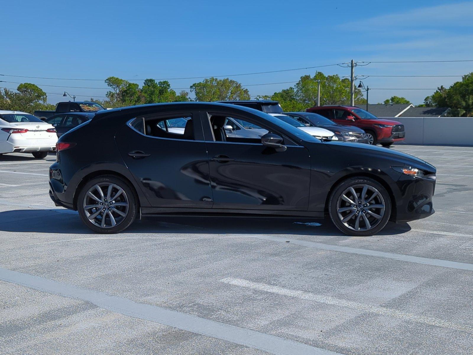 2019 Mazda Mazda3 Hatchback Vehicle Photo in Ft. Myers, FL 33907