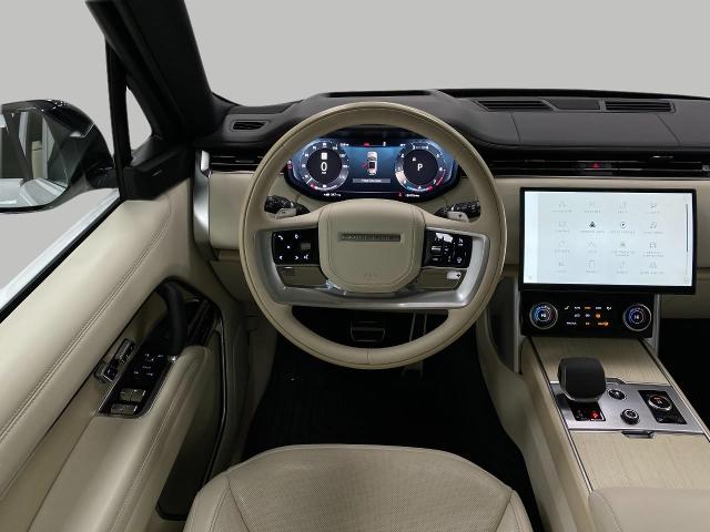 2023 Range Rover Vehicle Photo in Appleton, WI 54913