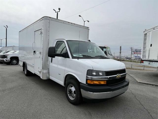 2023 Chevrolet Express Commercial Cutaway Vehicle Photo in ALCOA, TN 37701-3235