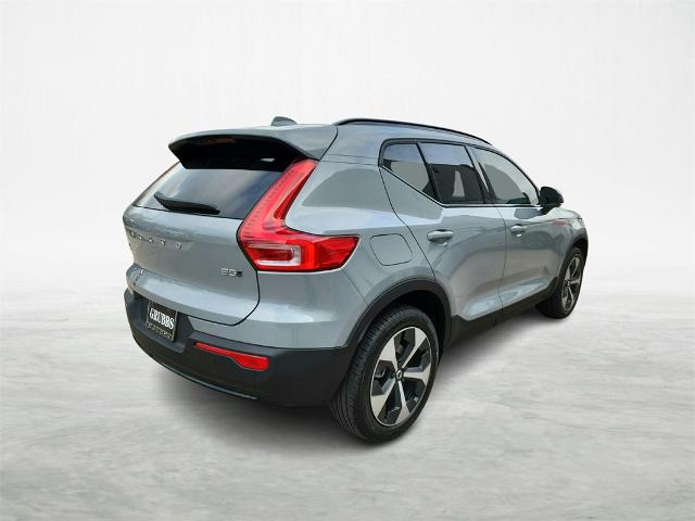 2024 Volvo XC40 Vehicle Photo in Houston, TX 77007