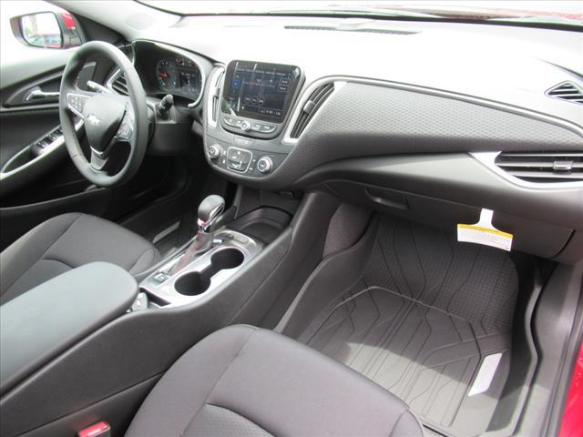 2024 Chevrolet Malibu Vehicle Photo in LEESBURG, FL 34788-4022