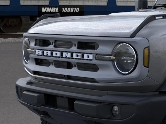 2024 Ford Bronco Vehicle Photo in Weatherford, TX 76087-8771