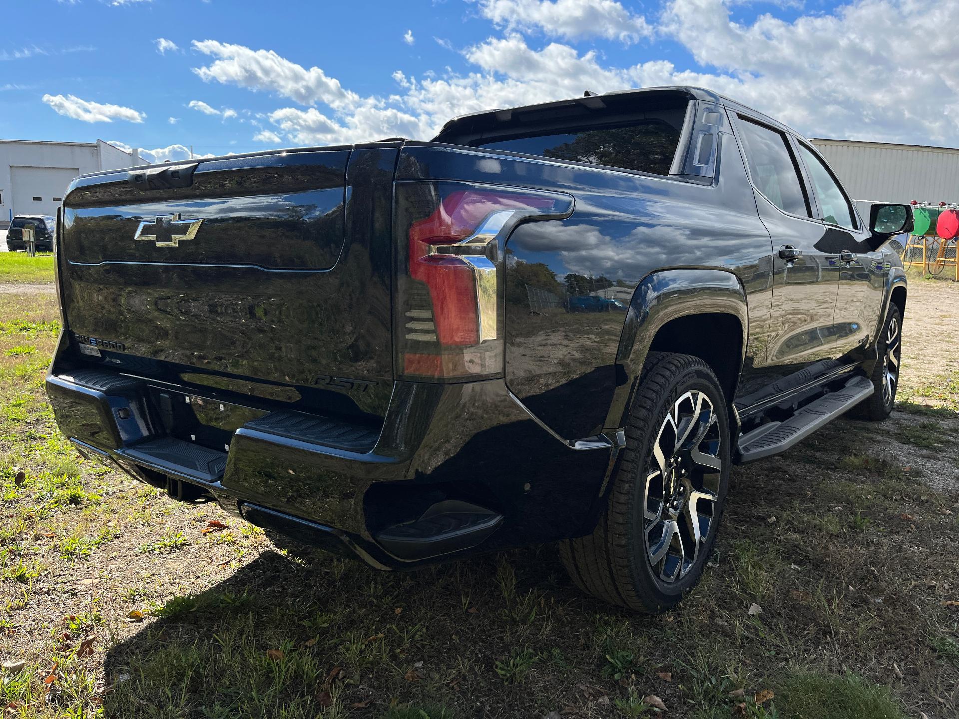 2024 Chevrolet Silverado EV Vehicle Photo in CLARE, MI 48617-9414