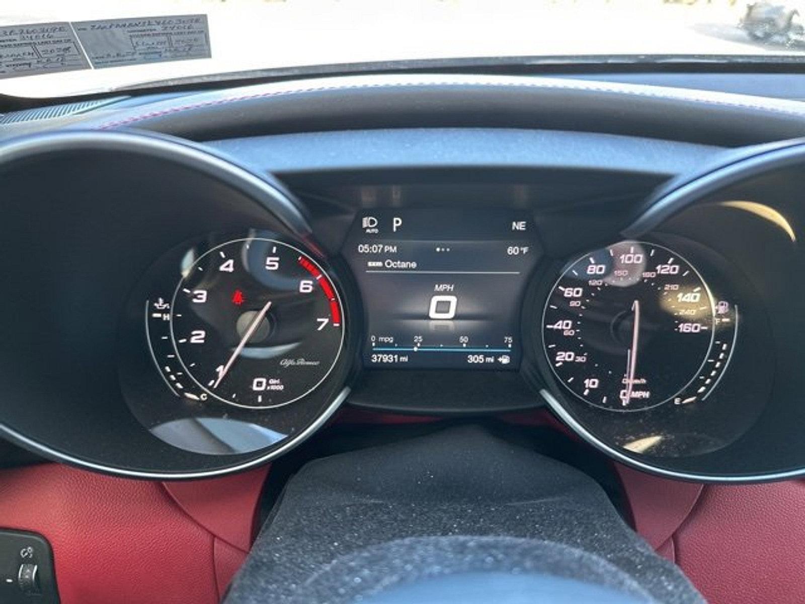 2019 Alfa Romeo Giulia Vehicle Photo in Willow Grove, PA 19090